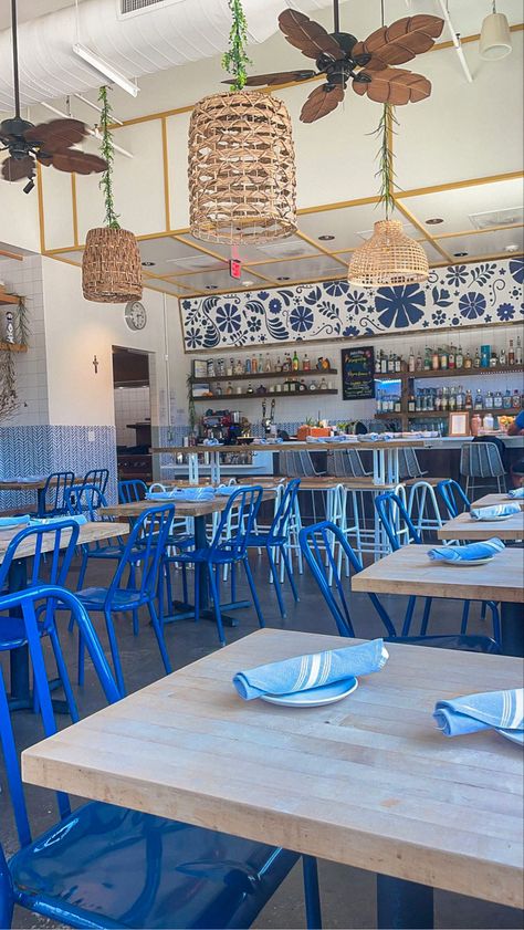 Coastal Restaurant Interior, Costal Restaurant, Salvadoran Restaurant, Blue Restaurant, Bakery Shop Interior, Hawaiian Restaurant, Mexican Interior Design, Colorful Restaurant, Restaurant Exterior Design