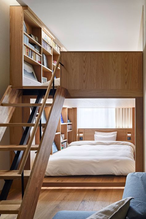 MUJI HOTEL GINZA Rustic Bunk Beds, Muji Hotel, Muji Home, Small Room Design Bedroom, Hotel Room Design, Furniture Small Spaces, Small Room Design, Hotel Interiors, Loft Design