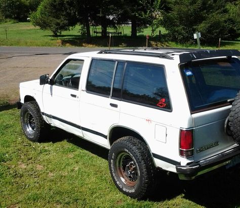 91 Chevy s10 Blazer 4x4 S10 Blazer 4x4, Chevy S10 Blazer, Chevy K5 Blazer 4x4, Chevrolet 4x4, Blazer 4x4, Square Body Chevy Crewcab, 1977 Chevy K10 4x4, 1987 Square Body Chevy, S10 Blazer