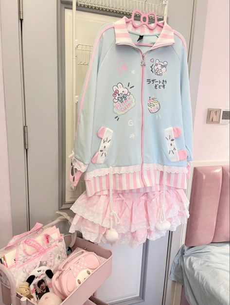 Cutecore Closet, Yansim Oc, Yume Kawaii Fashion, Kawaii Outfit Ideas, Kawaii Sweater, Silly Clothes, Yume Kawaii, Future Clothes, Aesthetic Outfit Ideas