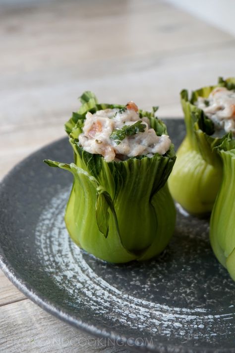 Stuffed Baby Bok Choy Cups — Broke and Cooking Finger Foods Healthy, Garden Party Food Ideas, Stuffing Cups, Garden Party Food, Healthy Party Appetizers, Fine Dining Plating, Fancy Appetizers, Foods Healthy, Party Food Dessert