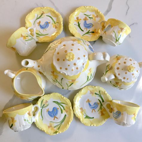 Cute Teaset, Diy Tea Set, Tea Party Set, Teapot Design, Cute Furniture, Tea Diy, Tea Party Decorations, Cute Bedroom Decor, Tea Party Birthday