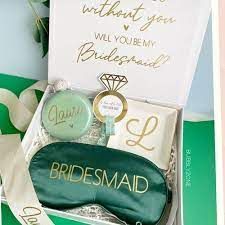 Green Bridesmaid Proposal, Personalised Ribbon, Wedding Brainstorming, X Initial, Twilight Wedding, Proposal Boxes, Bridal Boxes, Emerald Green Weddings, Wedding Gifts Packaging