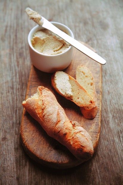 Mushroom Pate from River Cottage Mushroom Pate Recipe, Hugh Fearnley Whittingstall Recipes, River Cottage Recipes, Mushroom Pate, Cottage Community, Cottage Recipes, Pate Recipes, River Cottage, Jamie Oliver