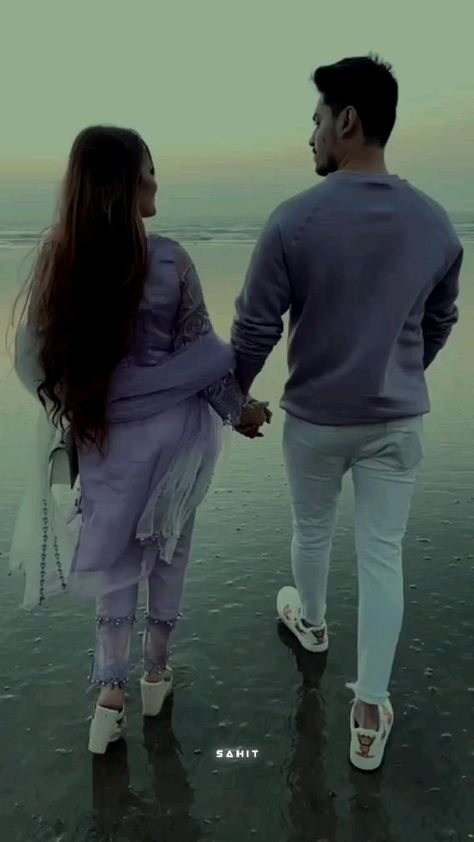 Ishq Hai, Cute Couples Photography, Good Morning Video Songs, Romantic Videos Couples, Couple Picture Poses, Cute Couples Hugging, Cute Love Lines, Cute Love Images, Cute Couple Selfies