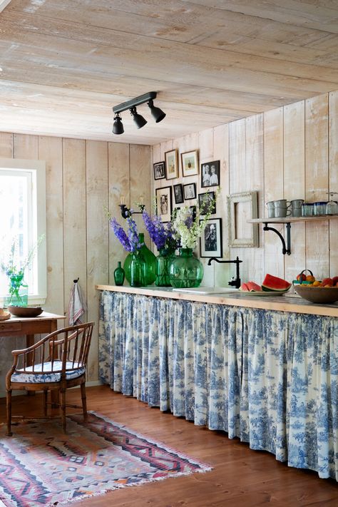 Emily Griffin, White Wash Walls, Sink Skirt, Colorful Cottage, Washing Walls, Casa Country, Style Cottage, Sleeping Loft, Cottage Kitchens