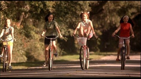 Classic- Now and Then Jellicoe Road, S Gif, Fav Movie, Summer Movie, Movie Time, Teen Movies, Fav Movies, Now And Then Movie, Christina Ricci