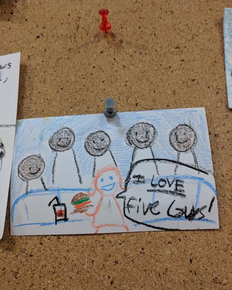 Five Guys has a drawing board where people can share their artwork. Five Guys Burgers, Five Guy Burgers, Burgers And Fries, Chicken And Shrimp Recipes, Chicken And Shrimp Pasta, Burger And Fries, Five Guys, Drawing Board, Healthy Dog Treats