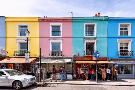 Places From the Movie Notting Hill That You Can Visit Notting Hill Movie, Small Business Aesthetic, Best Markets In London, Portobello Road Market, Columbia Road Flower Market, Spitalfields Market, Business Aesthetic, London Fields, London Market