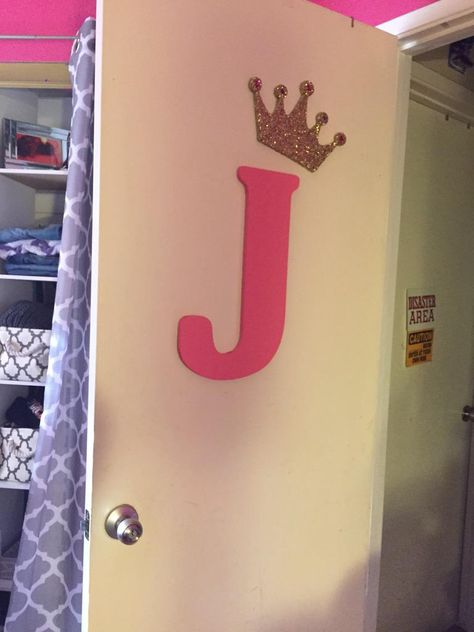 Door Stickers Ideas Bedrooms, Cute Door Ideas For Bedroom, Bedroom Door Decor Ideas, Bedroom Door Ideas Decorations, Door Decorations Bedroom, Bedroom Door Ideas, Door Quotes, Bedroom Doors, Door Stickers