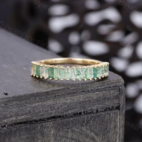 Alternative Wedding Bands For Women, Gem Stone Wedding Band, Moss Agate Wedding Band, Gem Engagement Rings, Delicate Wedding Band, Gold Wedding Bands Women, Dream Rings, Anniversary Rings For Her, Wedding Band Unique