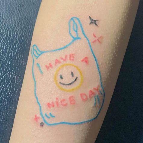 Sharpie Drawings, Tattoo Practice, Pastel Cupcakes, Tattoo Hand, Kawaii Tattoo, Cute Little Tattoos, Cute Tiny Tattoos, Tatuaje A Color, Poke Tattoo