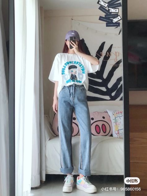 Boyish Style, Outfits Baggy, Wide Leg Pants Outfit, Fairytale Dress, Tomboy Style Outfits, Pants Straight, Street Outfit, Airport Outfit, Tomboy Fashion