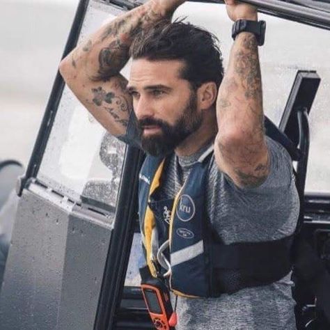 Ant Middleton, Husband Material, Perfect Partner, Military Men, Tom Hardy, Good Looking Men, Online Dating, Ants, Role Models