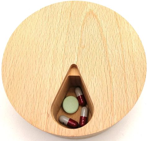 Pill Box Organizer, Weekly Pill Organizer, Wood Splitter, Compartment Organizer, Pill Holder, Medicine Organization, Giving People, Medicine Boxes, Pill Organizer