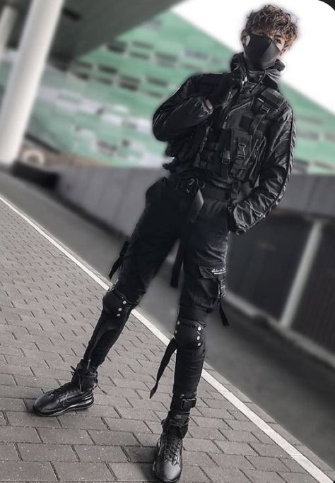 Techwear Aesthetic, Mode Poses, Techwear Outfits, Techwear Fashion, Cyberpunk Clothes, Urban Ninja, Cyberpunk Fashion, Style Japonais, Tech Fashion