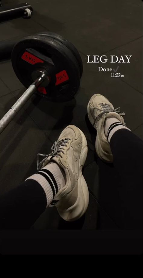 Leg day story Back Day Workout Captions, Leg Day Instagram Story, Gym Story Ideas, Leg Day Aesthetic, Gym Ig Story Ideas, Gym Story Instagram Ideas, Workouts Pictures, Gym Photos Aesthetic, Gym Text