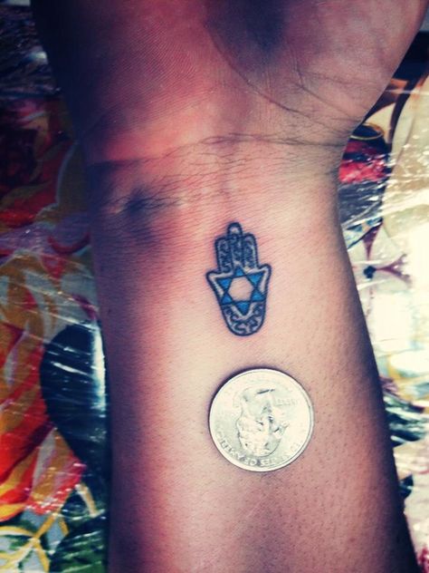 Star of David Jewish Star Tattoo, Star Of David Tattoo, Jewish Clothing, Jewish Tattoo, Hand Tattoo Images, Hamsa Tattoo Design, David Tattoo, Hebrew Tattoo, Simple Tats