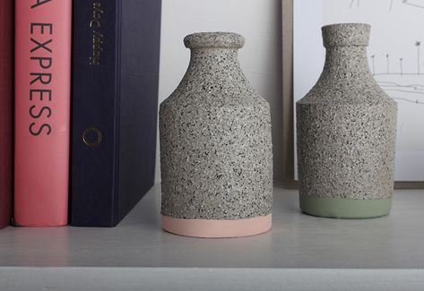 Stone Spray Paint Ideas, Rustoleum Decorative Glaze, Rustoleum Satin Fossil, Rustoleum Oil Rubbed Bronze Spray Paint, Rust Oleum Stone Spray Paint, Stone Spray Paint, Rustoleum Spray Paint, Diy Spray Paint, Stones Diy