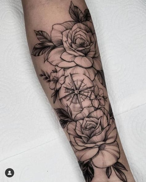 Floral Compass Tattoo Half Sleeves, Compass With Flowers Tattoo, Compass Tattoo Feminine, Feminine Compass Tattoo, Cute Halloween Tattoos, Magic Runes, Christmas Tattoo, White Ink Tattoo, Beautiful Flower Tattoos