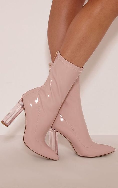 luxyfashionfr on Twitter: "… " Chanel Boots, High Heeled Boots, Designer High Heels, Fancy Shoes, Platform High Heels, Carrie Bradshaw, Dream Shoes, High Heel Boots, Beautiful Shoes