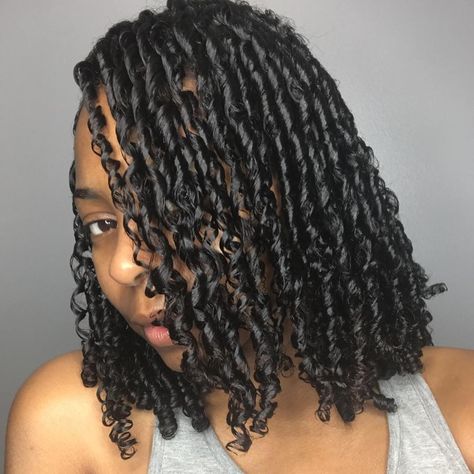 Finger Coils On Long Natural Hair, Comb Coils Natural Hair, Hair Anatomy, Finger Coiling, Finger Coils Natural Hair, Coiling Natural Hair, Short Hair Twist Styles, Finger Coils, Protective Hair