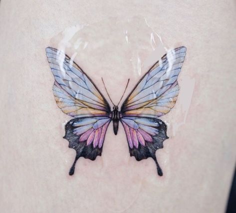 Hawaiian Butterfly Tattoo, Detailed Butterfly Tattoo, Butterfly Leg Tattoos, Bestie Tattoo, Stylish Tattoo, Butterfly Artwork, Floral Tattoo Sleeve, Fairy Tattoo, Dainty Tattoos