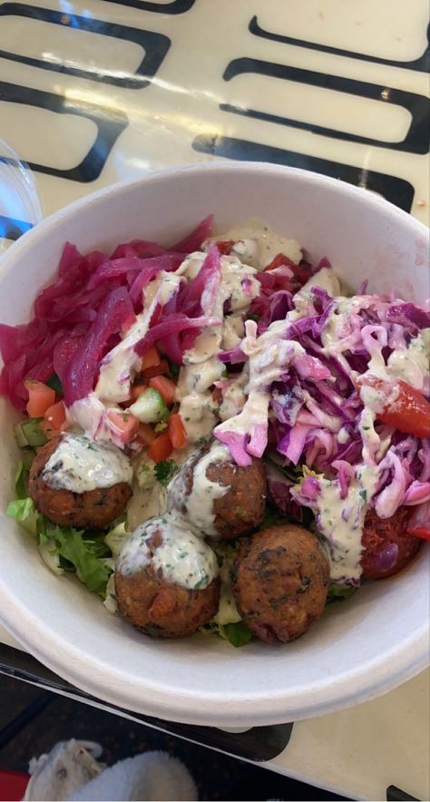 Falafel Bowl Aesthetic, Cava Bowl Aesthetic, Healthy Dessert Aesthetic, Falafel Aesthetic, Cava Aesthetic, Cava Food, Cava Bowl, Falafel Bowl, Healthy Foodie