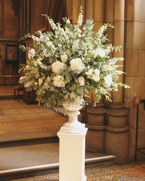 Large Flower Arrangements For Church Pedestal, Flower Display Wedding, Floral Altar Arrangement, Pedestal Wedding Flowers, Foliage Centerpiece Wedding, Large Urn Floral Arrangements, Church Florals Wedding, Wedding Flower Urns, Alter Flower Arrangements Wedding