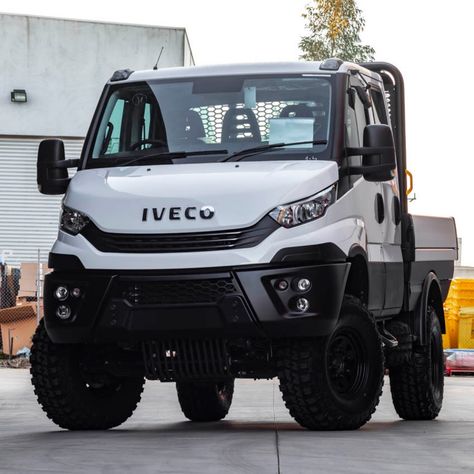 The Iveco Daily 4x4 is impressive on its own, but when you add a Sport Utility Bed (SUB©), it transforms into an absolute weapon. #Iveco #daily4x4 #comtruk #SUB #SUBculture Utility Bed, Iveco Daily 4x4, Crossover Cars, Overland Truck, Camper Caravan, Utility Vehicles, Off Road, Expedition Vehicle, Offroad Trucks