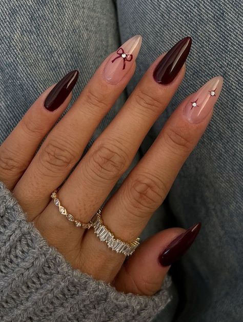 Red And Brown Fall Nails, Nails For Autumn 2024, Medium Almond Nails Designs Fall, Fall Gel X Nail Designs Almond, Simple Almond Fall Nails, Fall Birthday Nails Almond, At Home Fall Nails, Nail Inspo Fall Almond, Cool Fall Nail Designs