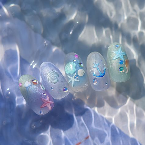 #starfishnails #starfish#nails #nailart #shellnails #sea#oceanlife #marinenails Nail Art With Stickers, Seal Nails, Jellyfish Nail Art, Jellyfish Nails, Starfish Nails, Sea Nail Art, Jellyfish Sticker, Ocean Nail Art, Ocean Nail