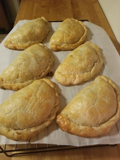 Meat Turnover Recipes, Pasty Filling Ideas, Recipes Using Lard, Pasties Recipes With Pie Crust, Pasty Pie Recipe, Pasty Recipe Michigan, Beef Hand Pies, Beef Pasties, Pasty Recipe