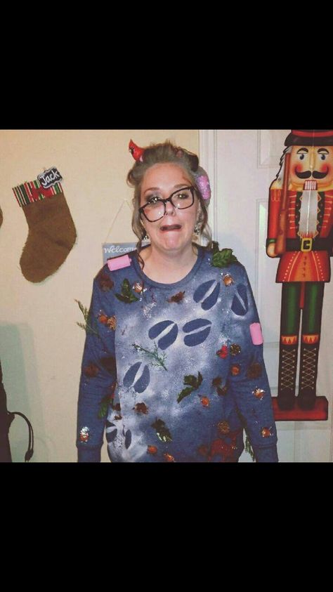 Grandma got run over by a reindeer Christmas Sweater Party Ideas, Ugly Christmas Sweater Party Ideas, Sweater Party Ideas, Diy Christmas Costumes, Christmas Costumes Diy, Homemade Ugly Christmas Sweater, Ugly Christmas Sweater Diy Funny, Ugly Christmas Sweater Ideas, Christmas Sweater Ideas