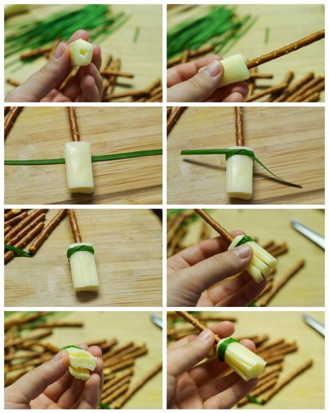 Broomsticks and Halloween Crafts - Tara's Multicultural Table Cheese Broomsticks, Pretzel Broomsticks, Harry Potter Snacks, Halloween Themed Snacks, Creepy Halloween Party, Easy Halloween Snacks, Halloween Snacks For Kids, Kids Halloween Food, Halloween Food Appetizers