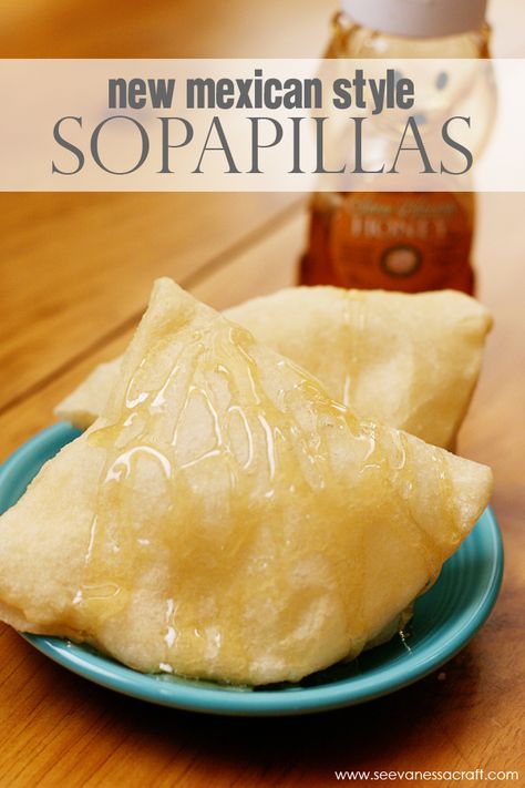 Sopapilla Recipe, Mexican Sweet Breads, New Mexico Style, Mexican Bread, Mexican Dessert Recipes, Tandoori Masala, Mexico Food, Mexico Style, Craft Craft