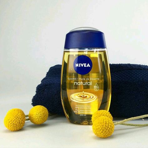 Nivea Body Wash, Nivea Products, Nivea Lip Butter, Alat Makeup, Shower Oil, Skin Essentials, Oily Skin Care, Body Care Routine, Natural Oil