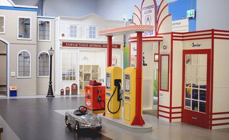 Gas Station Playhouse, Kids Indoor Playhouse, Indoor Playground Design, Station Photo, Indoor Playhouse, Kids Cafe, Build A Playhouse, Kids Indoor Playground, Indoor Play Areas