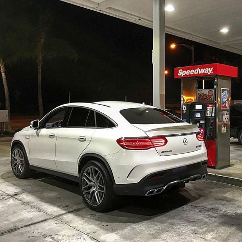 DRIVING BENZES — Mercedes-Benz GLE 63 [S] AMG (Instagram... Mercedes Benz Gle Amg, Amg Gle, Gle 63, Mercedes Benz Gle Coupe, Mercedes Benz Suv, Luxury Cars Mercedes, Benz Suv, Glc Coupe, Mercedes Gle