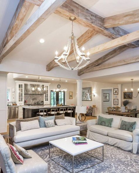 30 Rustic And Elegant Living Room Beams For A Farmhouse Vibe Rooms With Beams On Ceiling, Living Room Design Wood, Living Room Beams, Beam Ideas, Ceiling Beams Living Room, Beams Living Room, Vaulted Ceiling Living Room, High Ceiling Living Room, Cathedral Ceilings