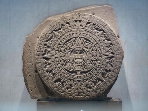 Piedra del sol - calendario MEXICA Ap Art History 250, Columbian Art, Aztec Empire, Classical Art Memes, Maya Art, Aztec Calendar, Writing Systems, Montezuma, Christopher Columbus