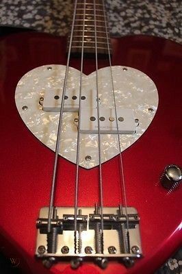 Daisy Rock Heartbreaker Guitar, Red Bass Guitar Aesthetic, Bass Aesthetic, Dream Guitar, I Love Bass, Rachel Friends, Guitar Chords And Lyrics, Guitar Obsession, Career Inspiration