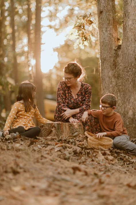 Resources to Help You Have Healthy Conversations with Your Children Ab — Treehouse Schoolhouse Treehouse Schoolhouse, Daily Rhythm, Unstructured Play, Childrens Poetry, Visual Schedule, Primary Resources, Grammar Lessons, Nature Play, Preschool Curriculum