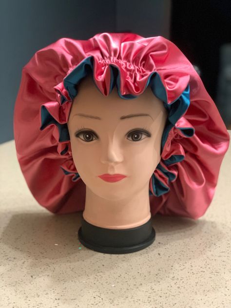 Hair Accessories Business, Hair Ads, Silk Hair Bonnets, Hair Accessories Ribbon, Hair Bonnets, Diy Hair Scrunchies, Diy Hair Accessories Ribbon, Bonnet Cap, Satin Bonnet