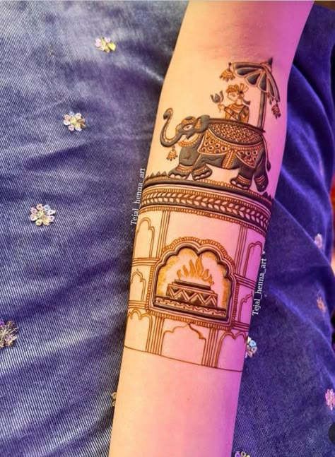 Theme Based Mehandi Designs, Theme Mehndi Designs, Small Mehandi, Diwali Mehendi, Hindu Design, Bride Mehandi, Latest Mehndi Designs Wedding, Royal Elephant, Front Mehndi Design