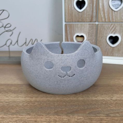 We are now selling our Cat Yarn Bowls in marble effect. #crochet #yarnaddict #gift #giftideas #knitting #crochetaddict Yarn Bowls Pottery, Crochet Bowl, Yarn Holder, Desk Organization Office, Yarn Bowl, Desk Toys, Makeup Organization, Crochet Yarn, Wool Yarn