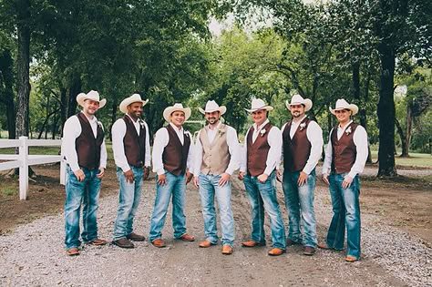 Country Groomsmen, Groomsmen Photos, Country Attire, Wedding Party Shirts, Wedding Country, Wedding Groomsmen, Country Wedding Dresses, Ball Caps, Groomsmen Attire