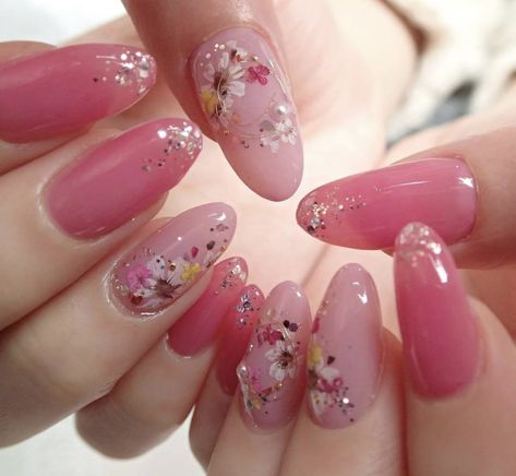 Nail Polish Trends, Creative Nail Designs, Short Nail Designs, Birthday Nails, Minimalist Nails, Fire Nails, Creative Nails, Valentines Nails, Gorgeous Nails