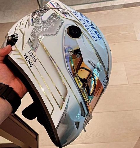 Racing Helmet Aesthetic, F1 Racing Helmet, Race Car Helmet Designs, Motorsport Helmet Design, Go Kart Helmet Designs, Helmet Design Karting, Karting Helmet Design Ideas, Race Helmet Design, F1 Helmet Design Concept Art