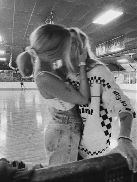 Date night
Cute couple photo
Girlfriends
Roller skating Wlw Dates Ideas, Lesbian Date Night Aesthetic, Wlw Date Aesthetic, Date Aesthetic Wlw, Soccer Girlfriend, Rain Lesbian Couple Aesthetic, Date Night Lesbian Couple Goals, Hayley The Originals, Want A Girlfriend